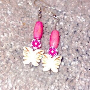 Handmade butterfly earrings made of howlite 1.5 inches new